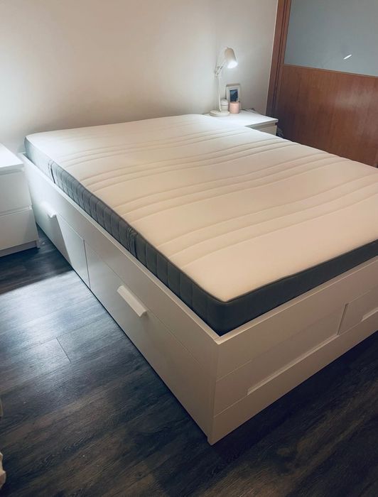 Cama Ikea BRIMNES 140x200cm