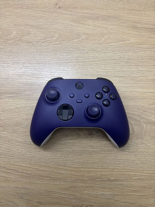 Xbox controller violett