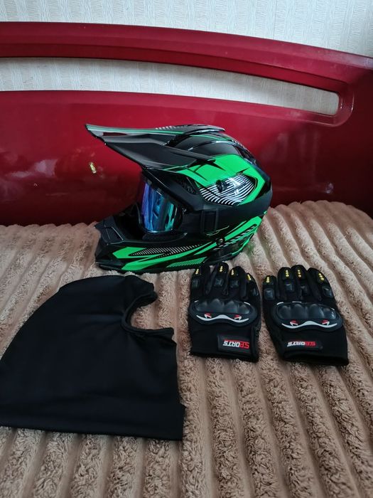 Продам шоломи єндуро повністю нові