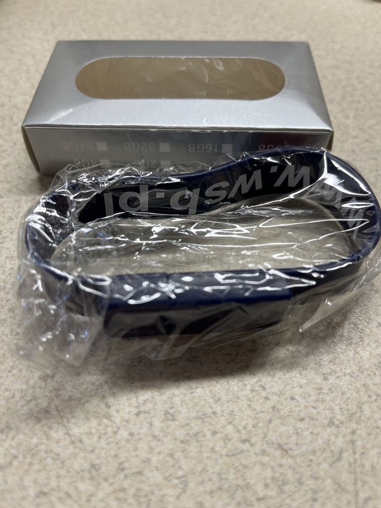 Pendrive 8GB opaska na rękę 2w1 WSB