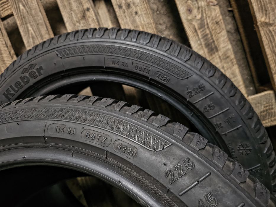 Зимова пара 225/45r17 Kleber | 7.5mm | Poland | 2020 | Преміум шини
