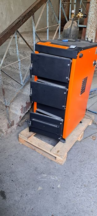 Твердопаливний Твердотоплевный Дроняний котел дровяной котёл