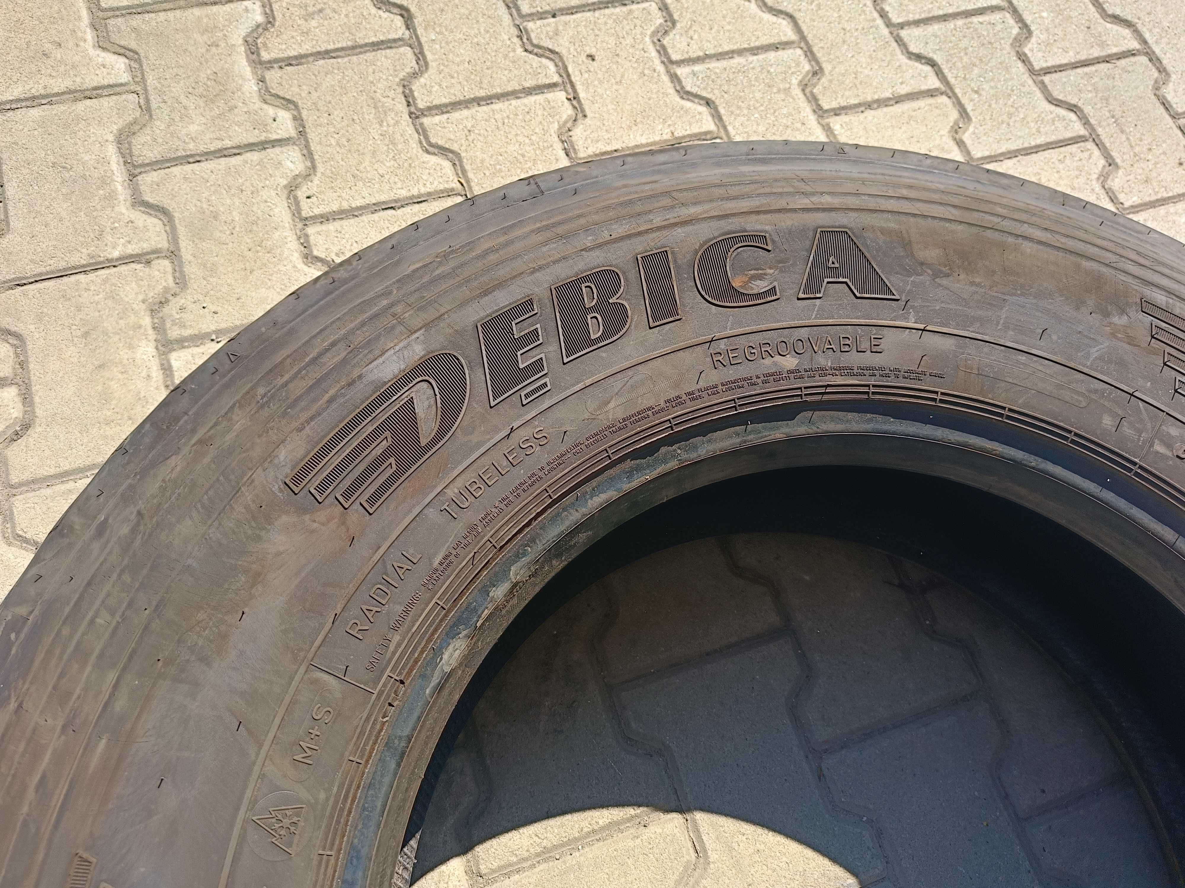 Opony 295/80R22.5 DĘBICA DRS 2 PRZÓD 11mm Rok 2023