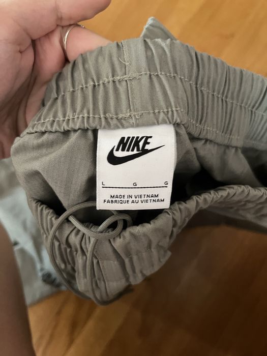 Штани Nike Cargo
