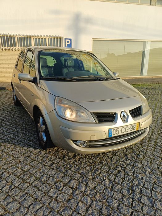 Vendo Renault Scenic 1.5 DCI FULL-EXTRAS
