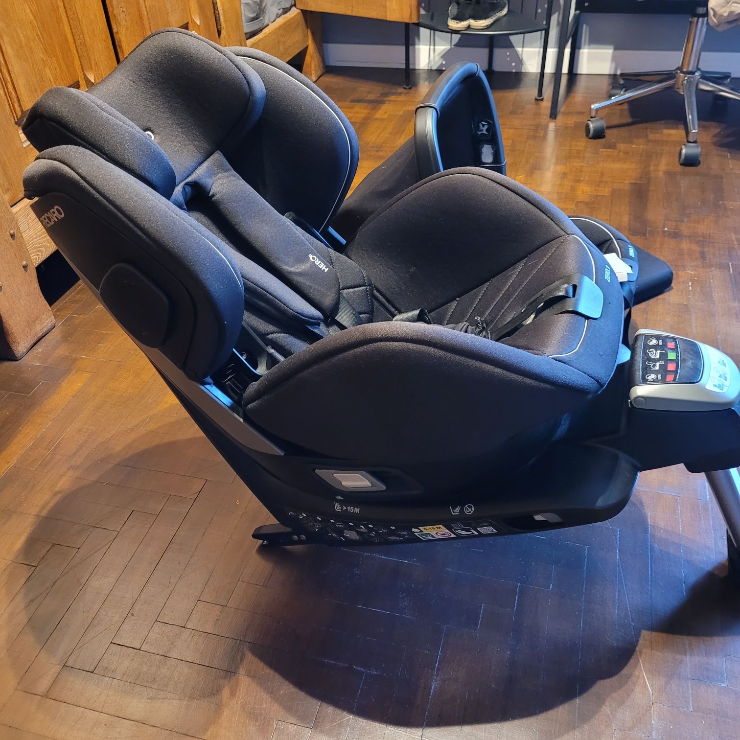 Fotelik samochodowy Recaro zero 1