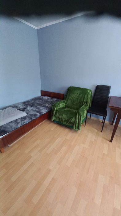 Квартира подобово з центральним опаленням в центрі міста