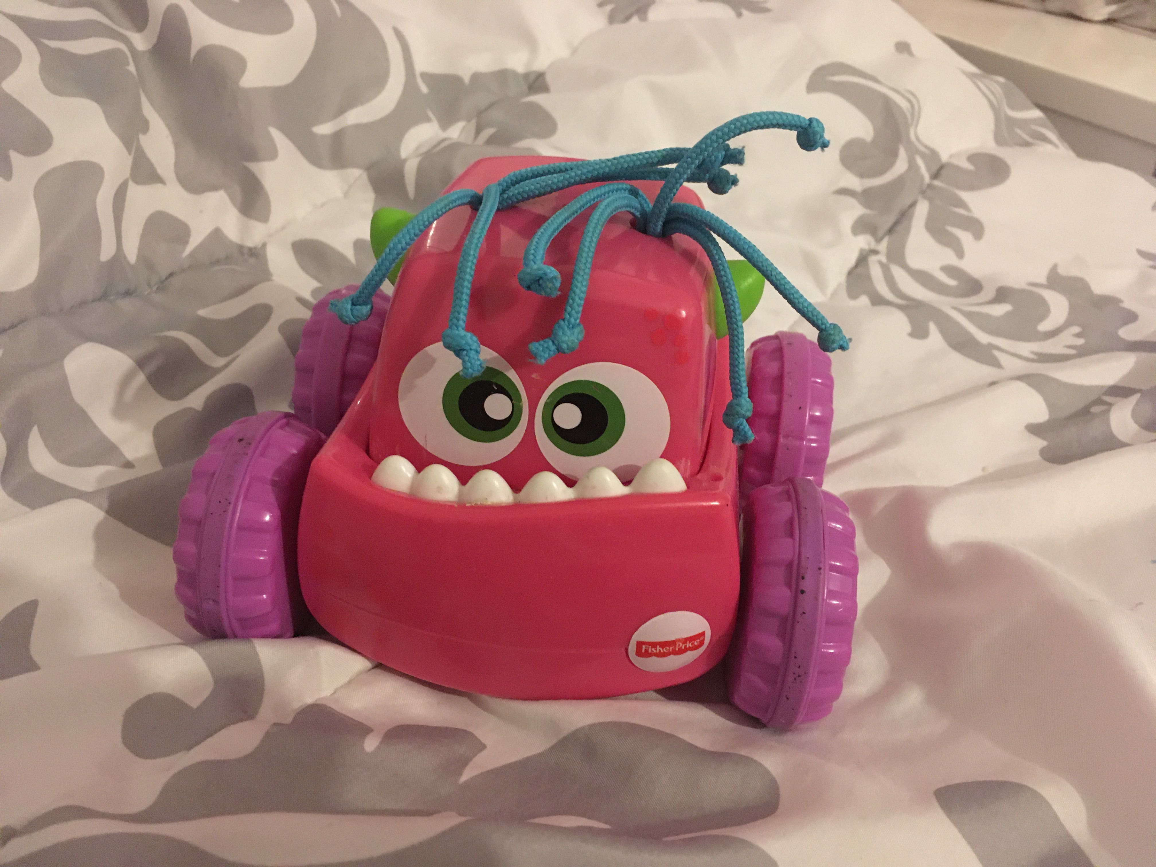 Autko monster Fisher Price różowe dziewczynki roler