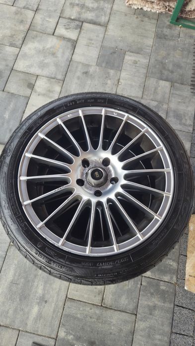Felgi z oponami 17. 5x114.3