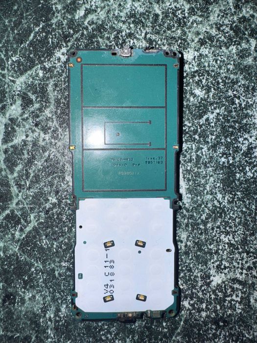 Плата,корпус с разъем зарядки динамики,антена,зарядка 890ма Nokia 6300