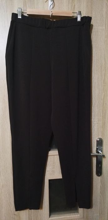 Eleganckie brązowe spodnie damskie