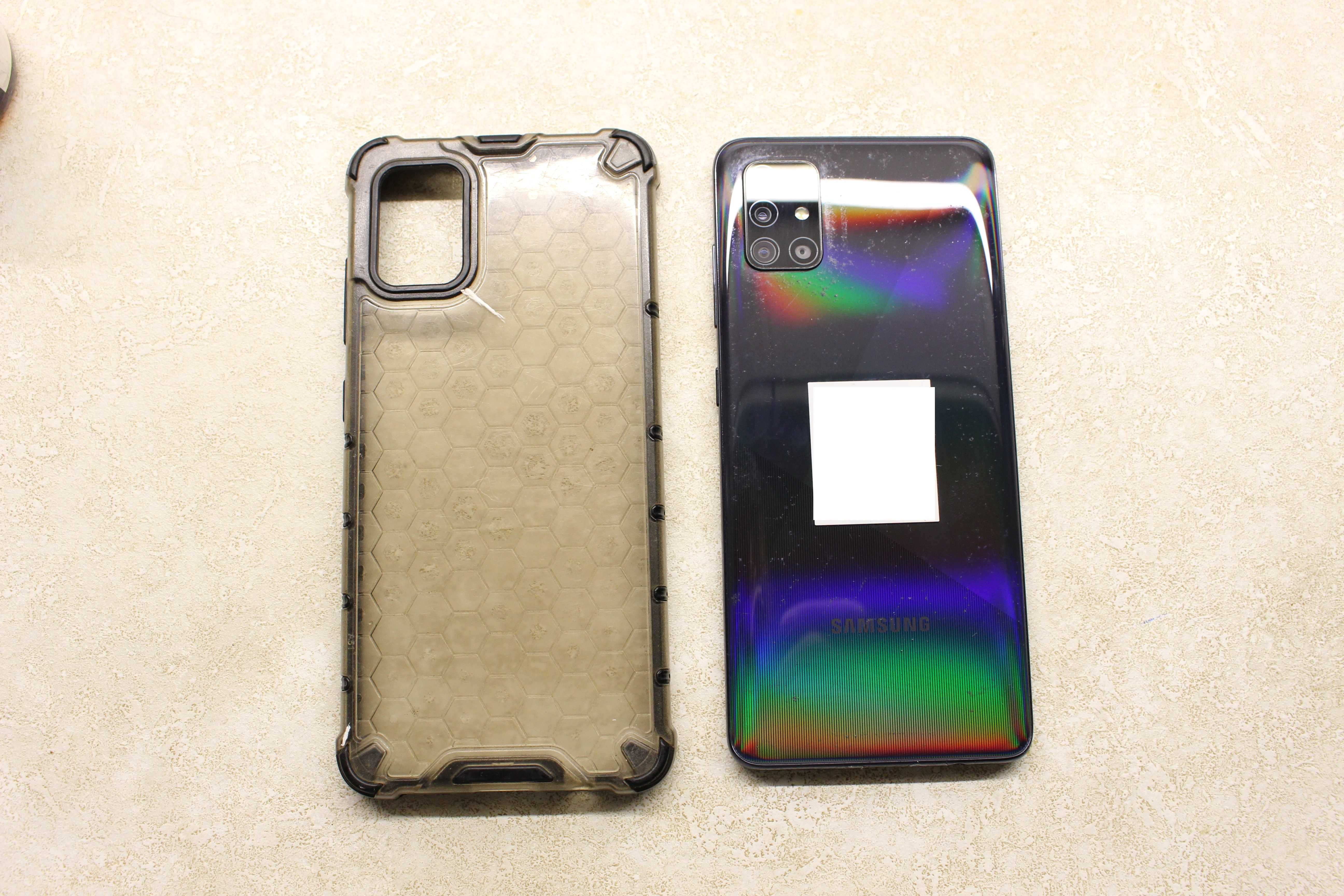 Продаю Samsung Galaxy A51 128 ГБ / ОЗП 6 ГБ
