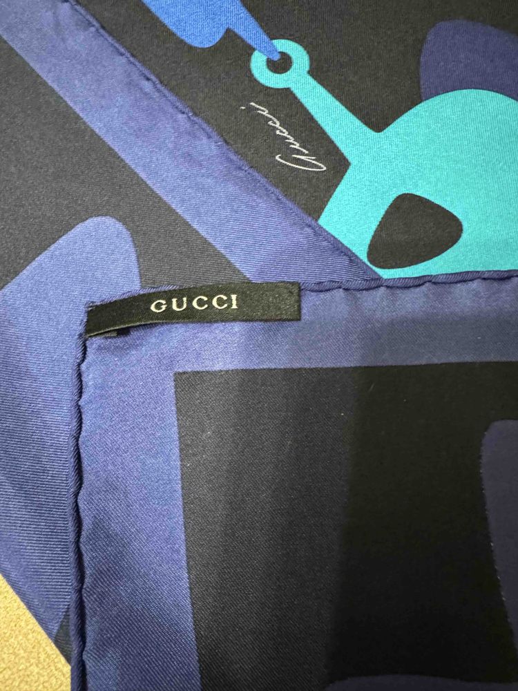 Шовкова хустка Gucci
