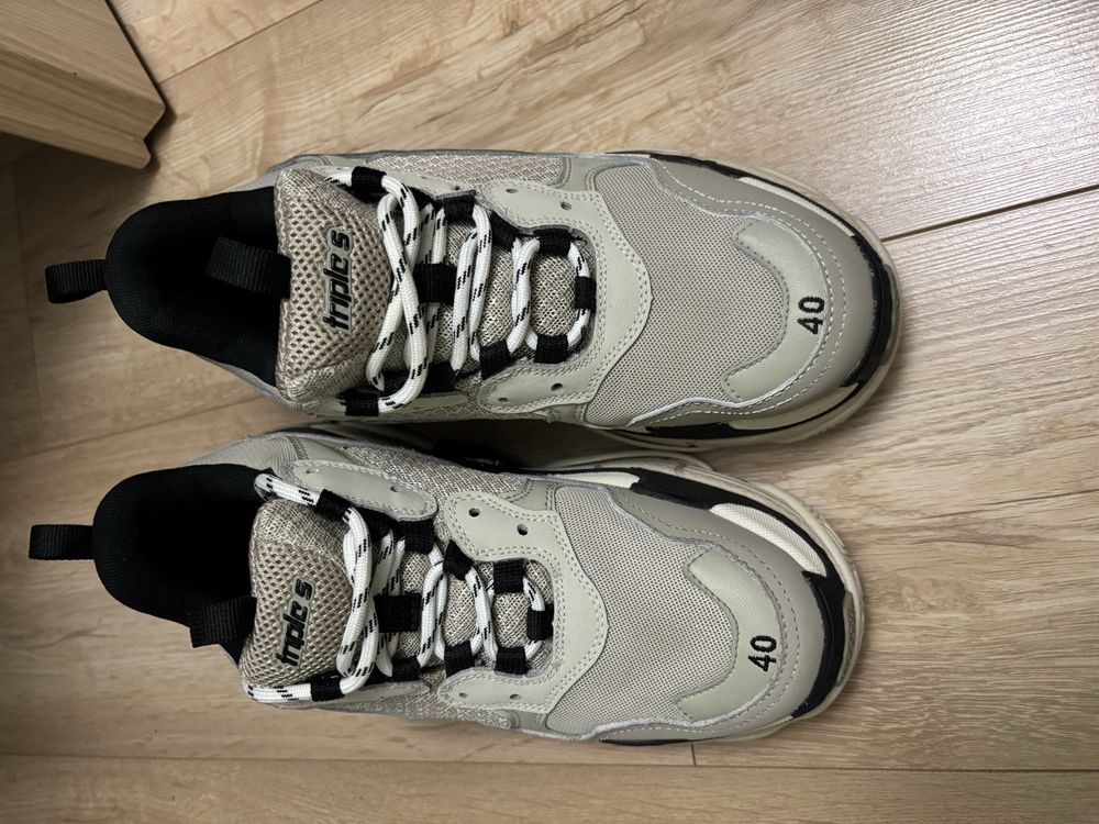 Buty BALENCIAGA rozmiar 40