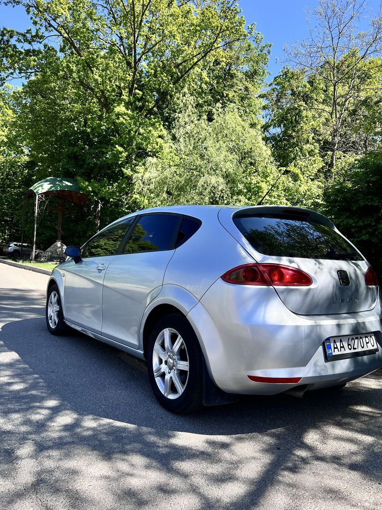 Продам свій Seat Leon 2 без торгу