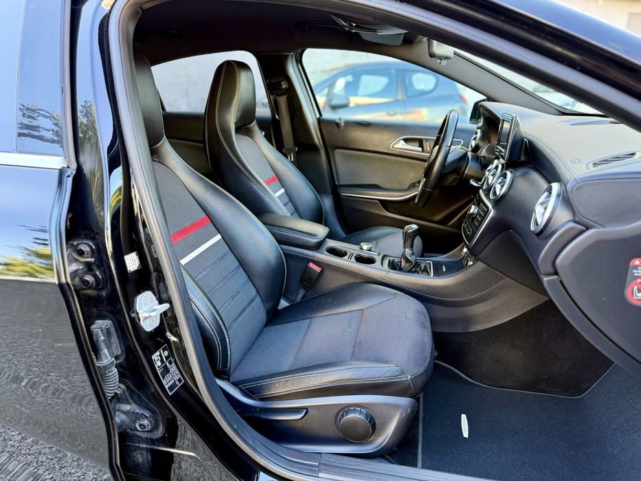 Mercedes-Benz A180 D Urban - Janeiro de 2015