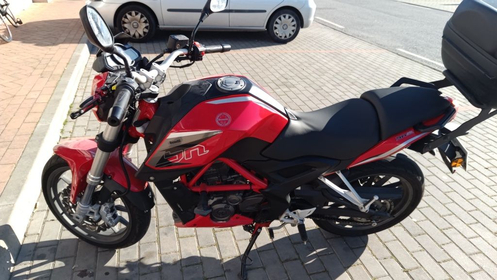 Mota Benelli BN 251