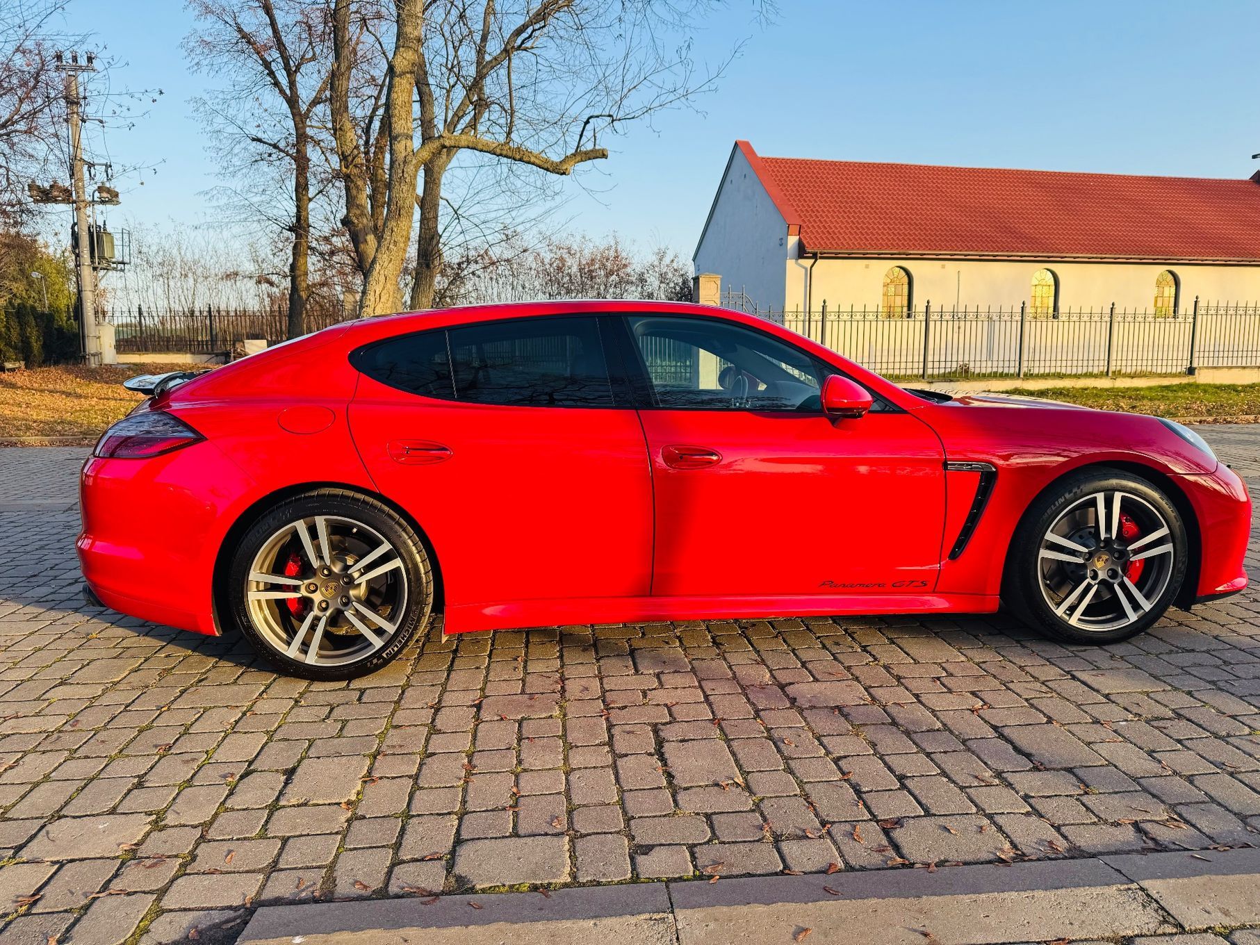 Porsche Panamera Gts