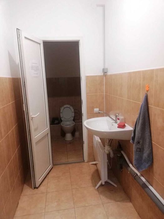 Продам діючу базу в місті Вінниця.