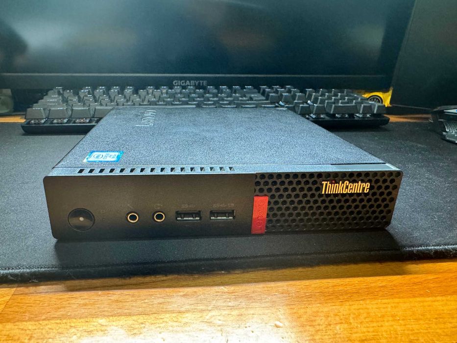 Lenovo ThinkCentre M910q