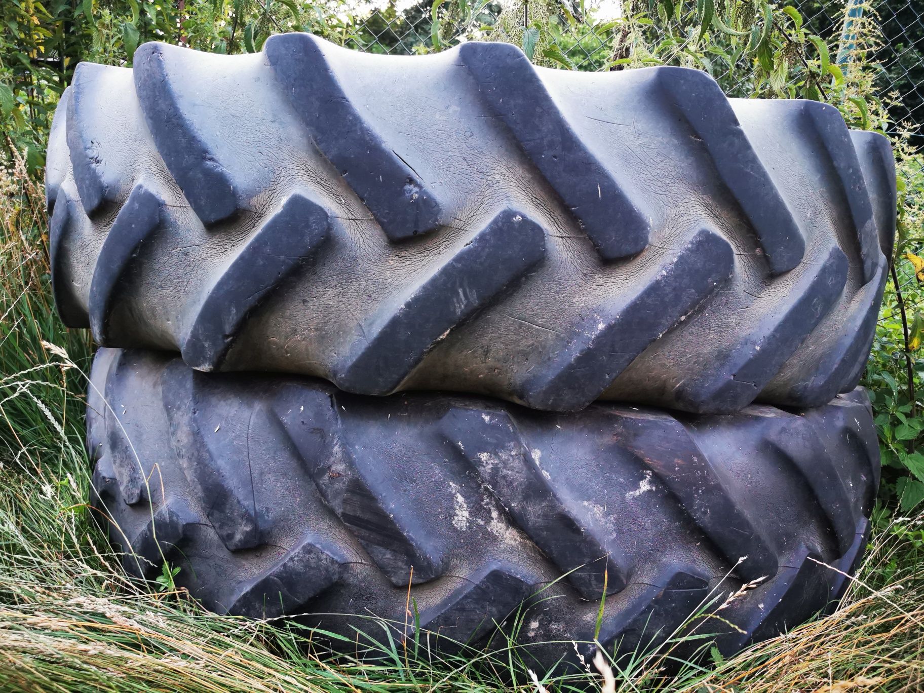 Komplet opon Goodyear 14.9 R28 18.4 R38