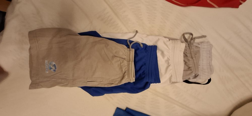 Conjunto de 13 peças de desporto