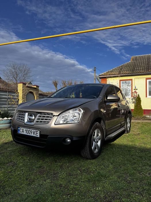 Продам Nissan Qashqai