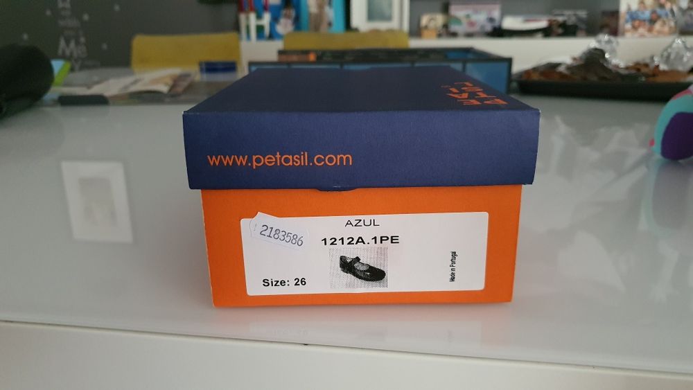 Sapatos menina tamanho 26