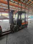 Sprzedam 2 wózki widłowe firmy Yale oraz Hyster