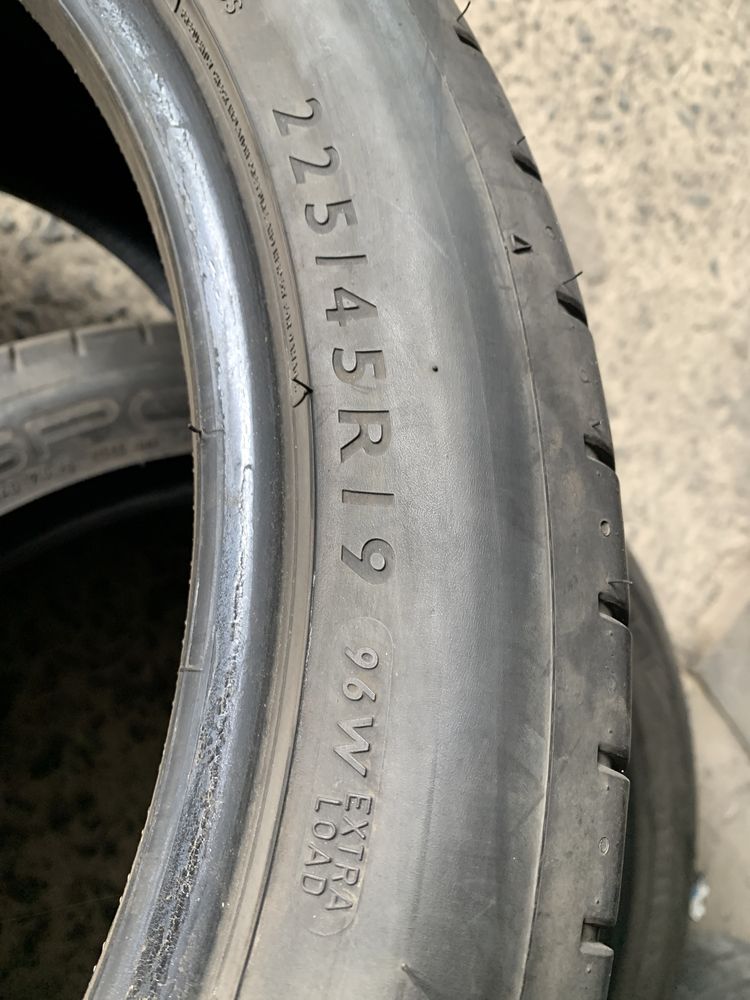 (2шт) 225/45R19 Dunlop Sport Maxx RT (6.3мм) літні шини