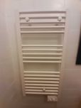Toalheiro eléctrico branco