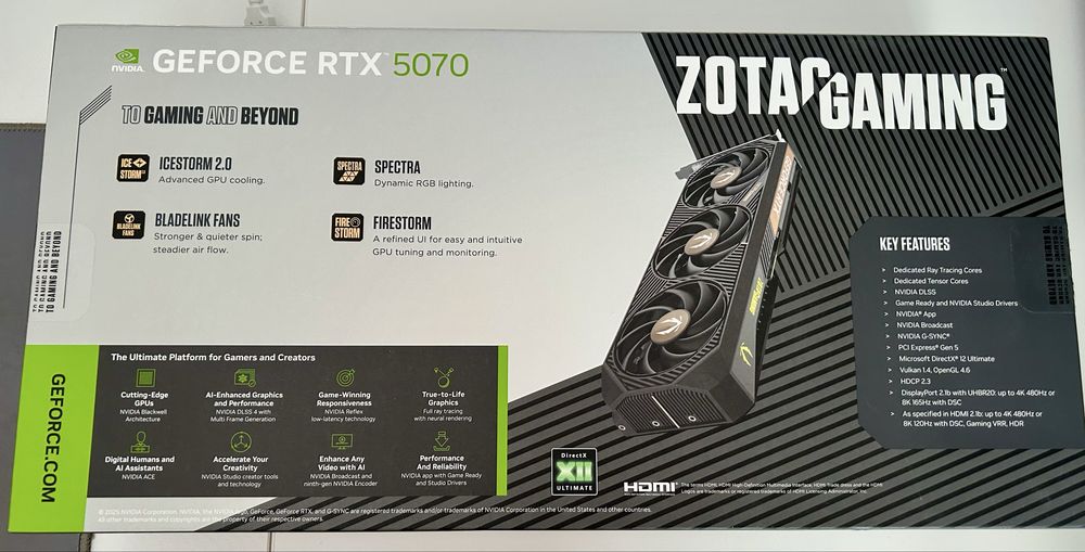 Gráfica ZOTAC GeForce® RTX 5070 Solid 12GB GDDR7 DLSS4