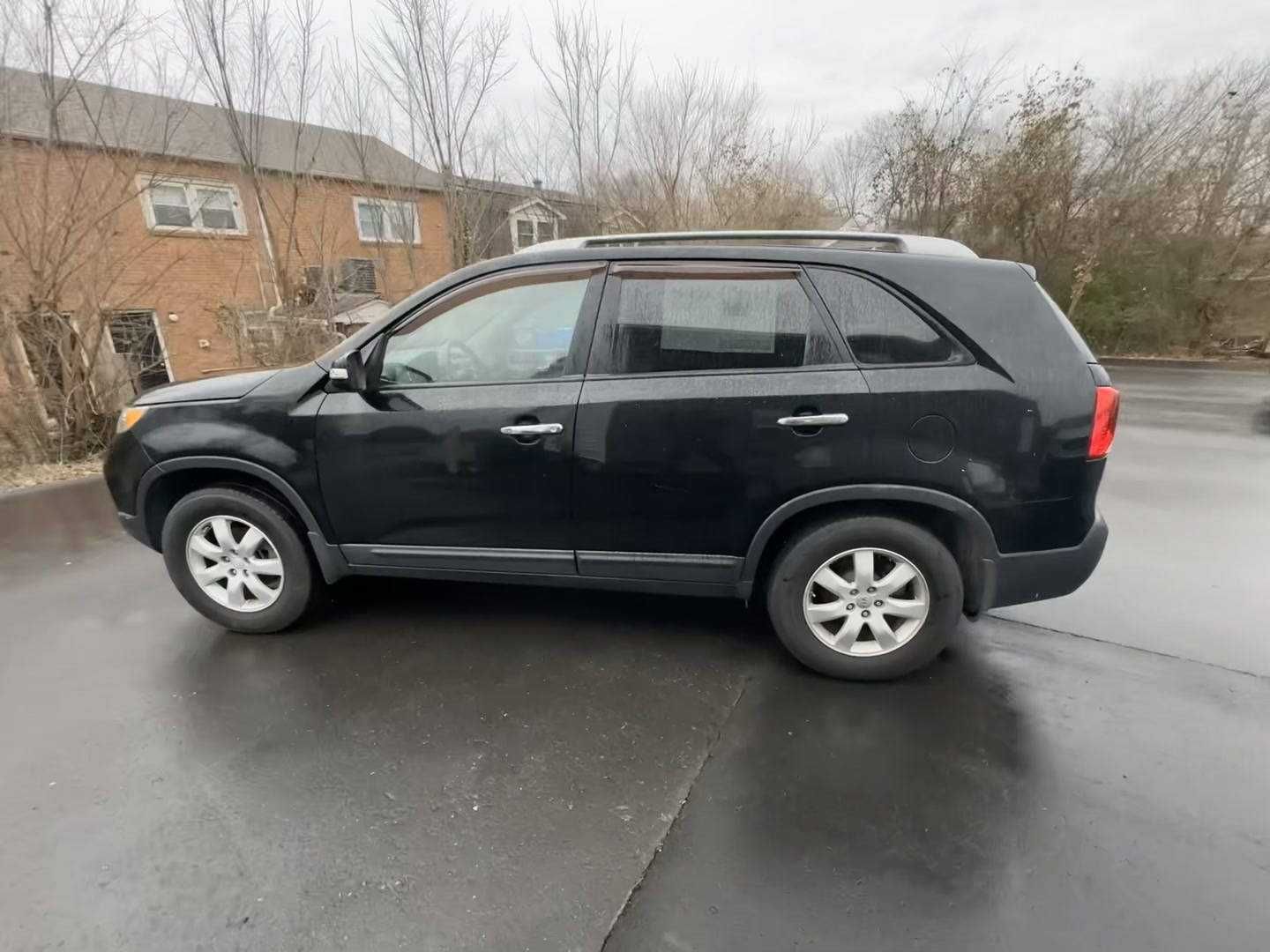 2012 Kia Sorento LX