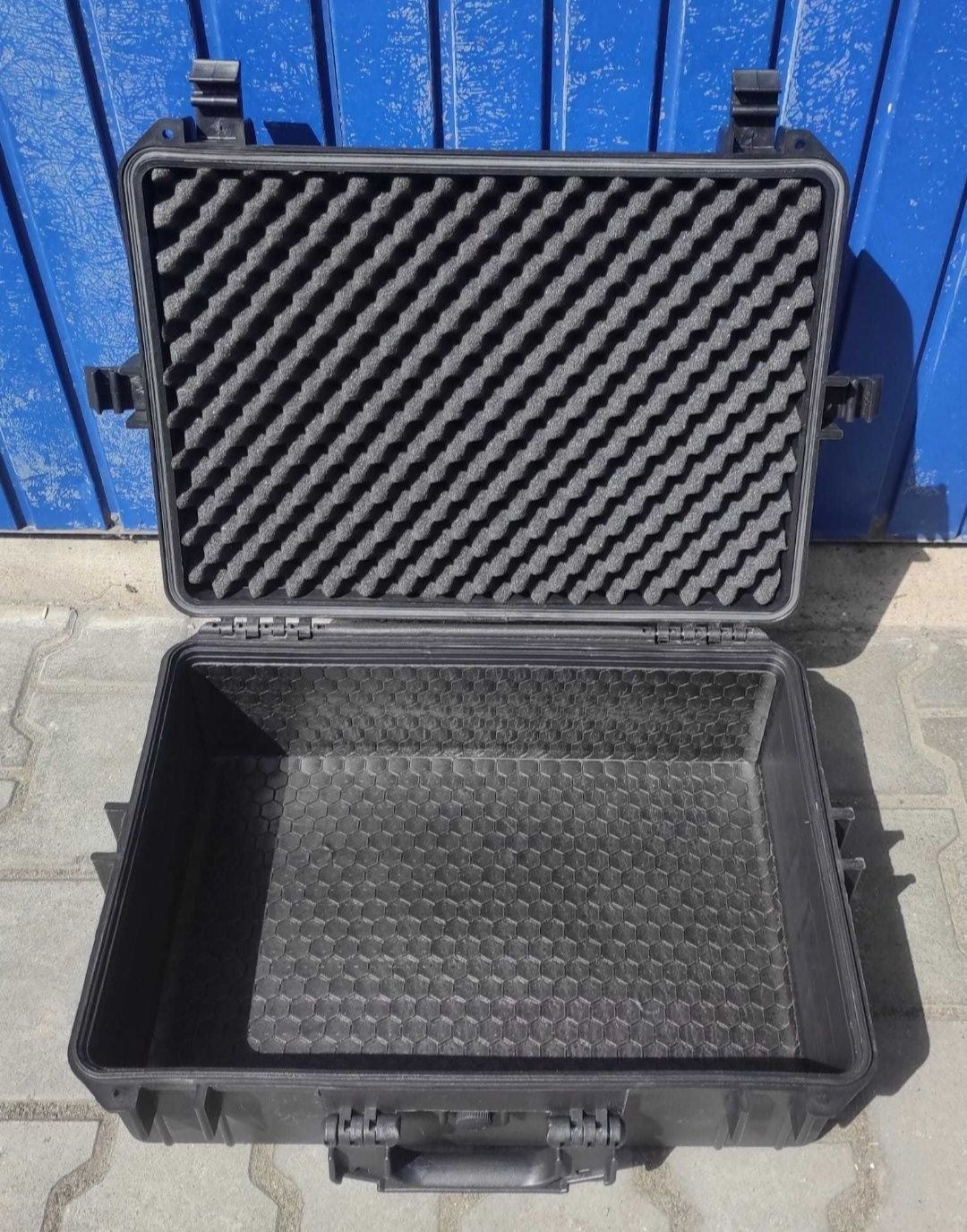 Walizka Jula ochronna Hard Head 57x42,5x21,5 cm - 1.szt.  NOWA !!!