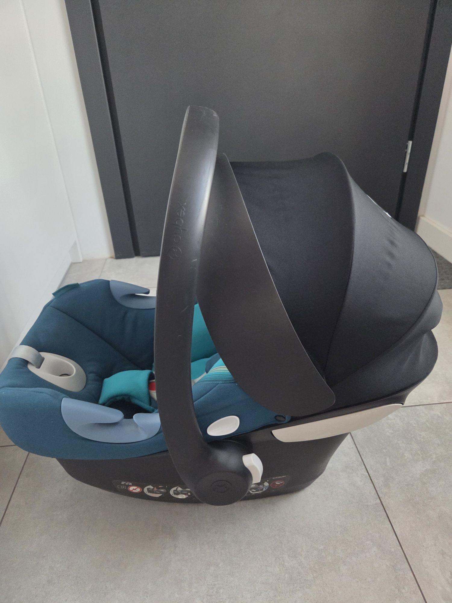 Nosidełko Cybex aton m gold z bazą