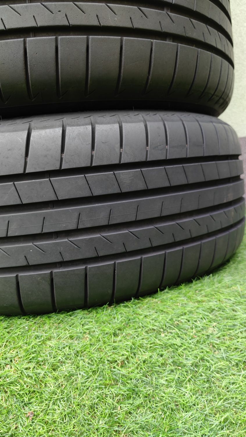 ~94% •255/50/R20 •Bridgestone 7+мм•Alenza 001• Літні ШИНИ •Audi E-Tron