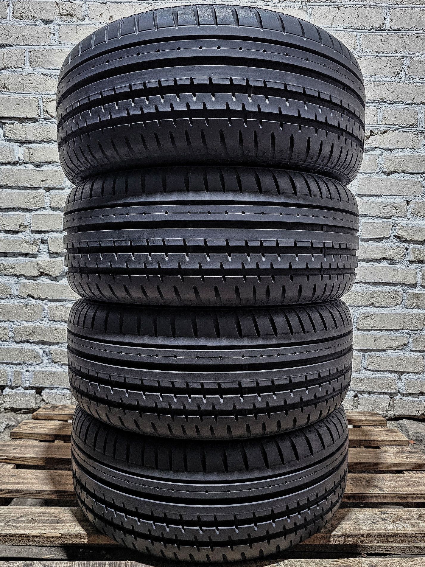 225/45r17 Continental | 2024 | 8mm | Germany | Як нові | Преміум шини