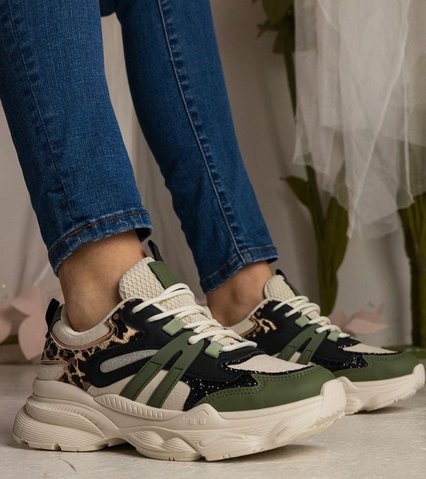 Zielone sneakersy damskie sportowe z brokatem Maleda