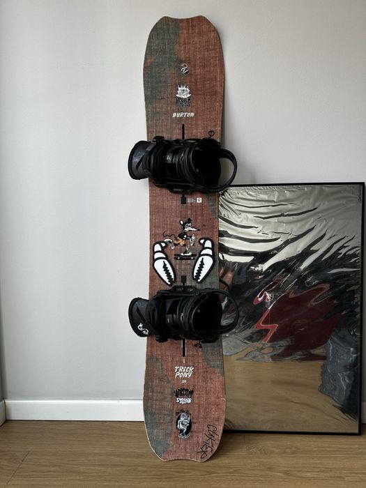 Deska Snowboardowa Burton Trick Pony 154 +Wiązania Burton Mission EST