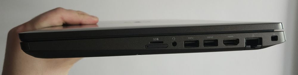 Сенсорний Dell Precision 3541/i5 9400h/RAM16gb/SSD256/Quadro P620(4gb)