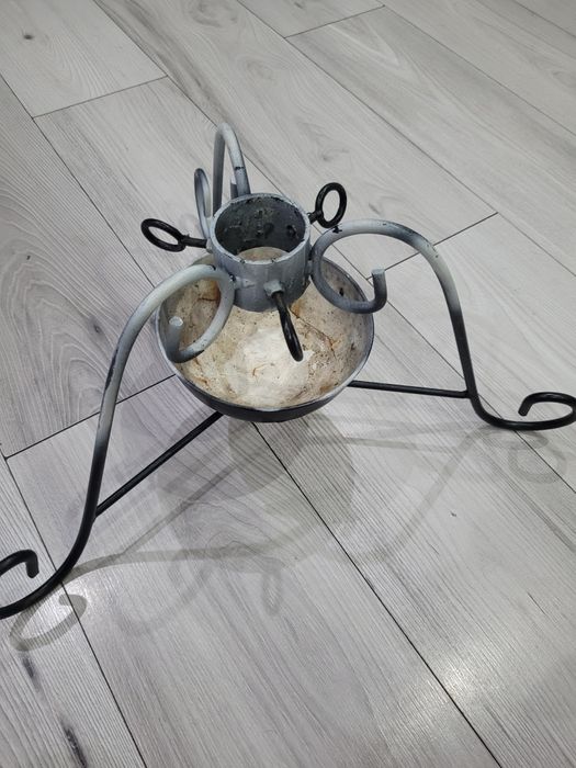 Stojak choinkowy . Stojak na choinkę.