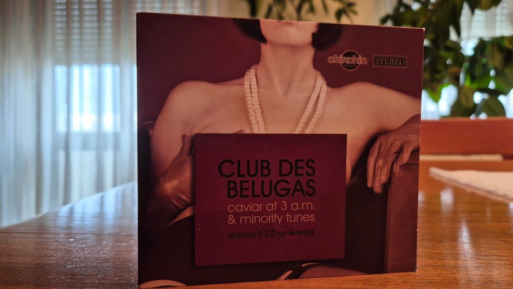 Vendo 2 CDs "Caviar at 3 am" e "Minority Tunes" banda CLUB DES BELUGAS
