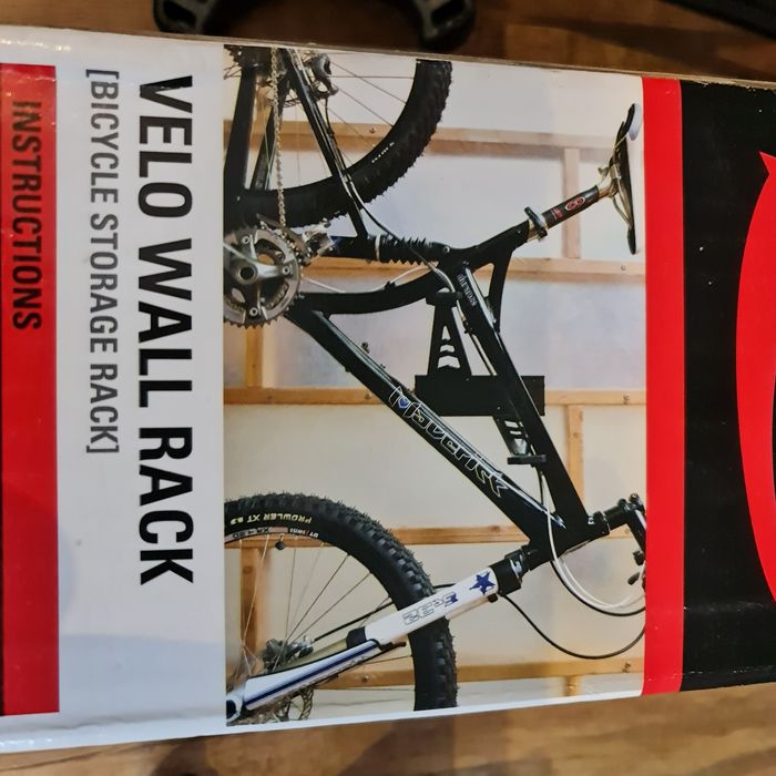 Uchwyt ścienny na rower Feedback Velo Wall Rack