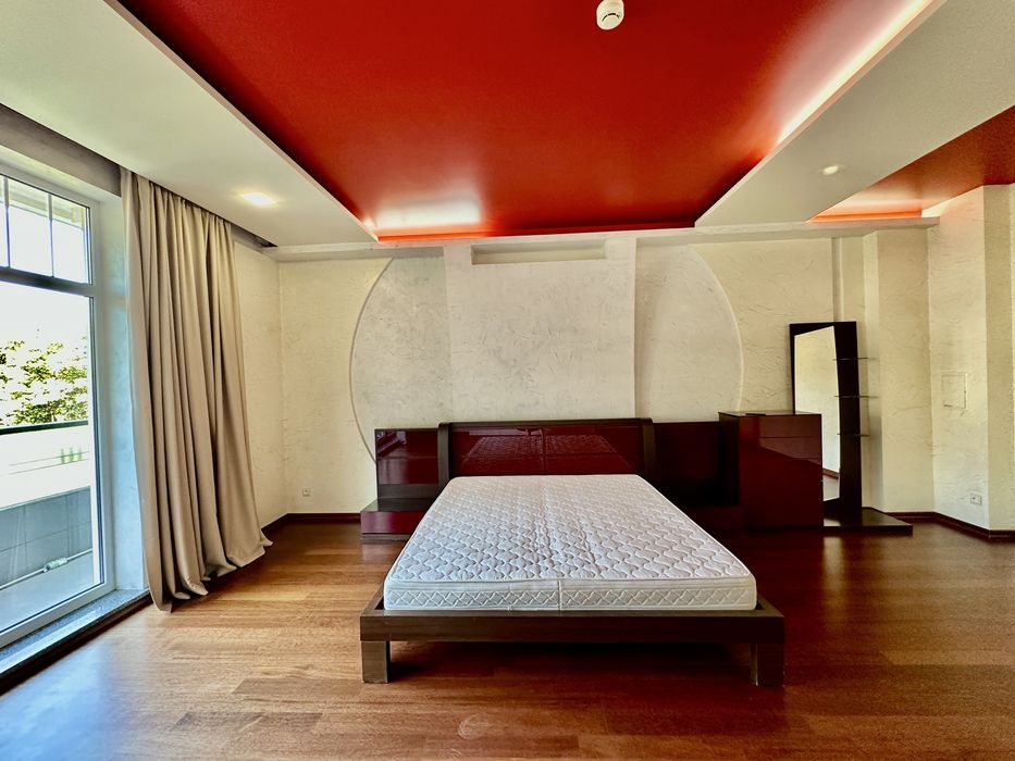 Аренда трехкомнатной квартиры . Клубный дом. Французский бульвар