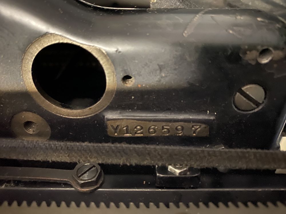 Maszyna do pisania Remington Model-121