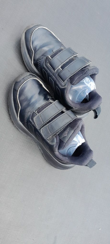 Кросівки на хлопчика Adidas 30 розмір