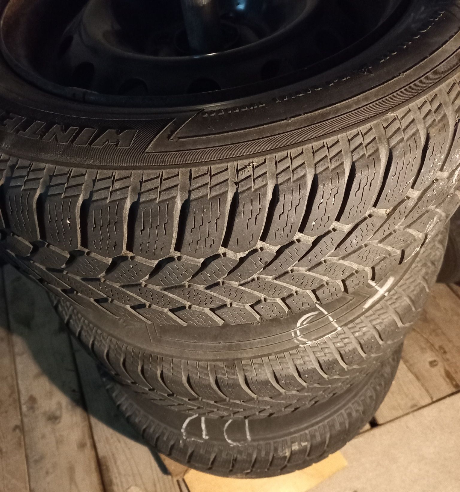 Opony na felgach 4szt. , koła zimowe, citroen.  14  175/70