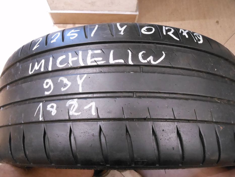 Opona pojedyńcza 225/40r19 michelin pilot sport 4s 5,3mm lato