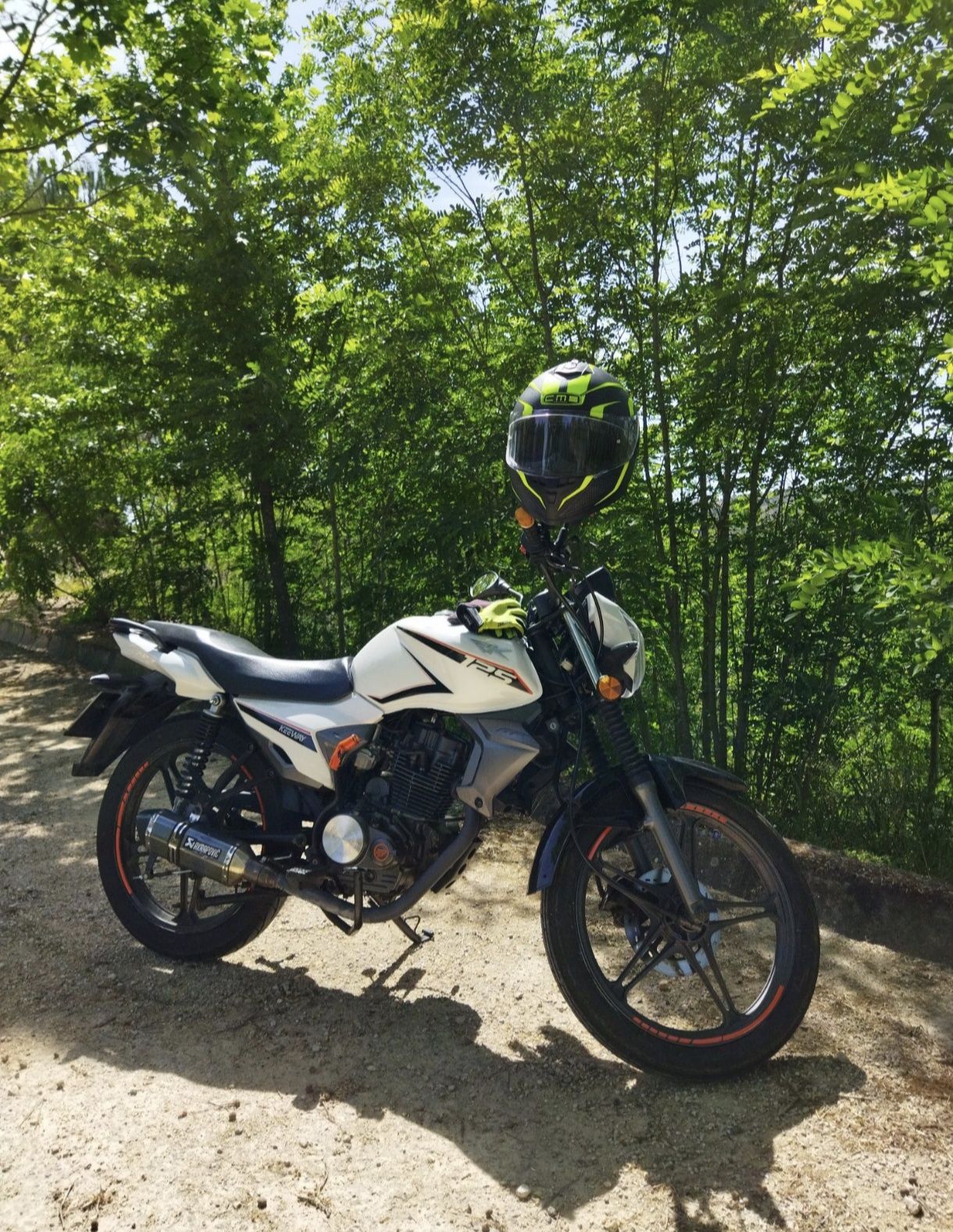 Keeway RK 125, Despachar
