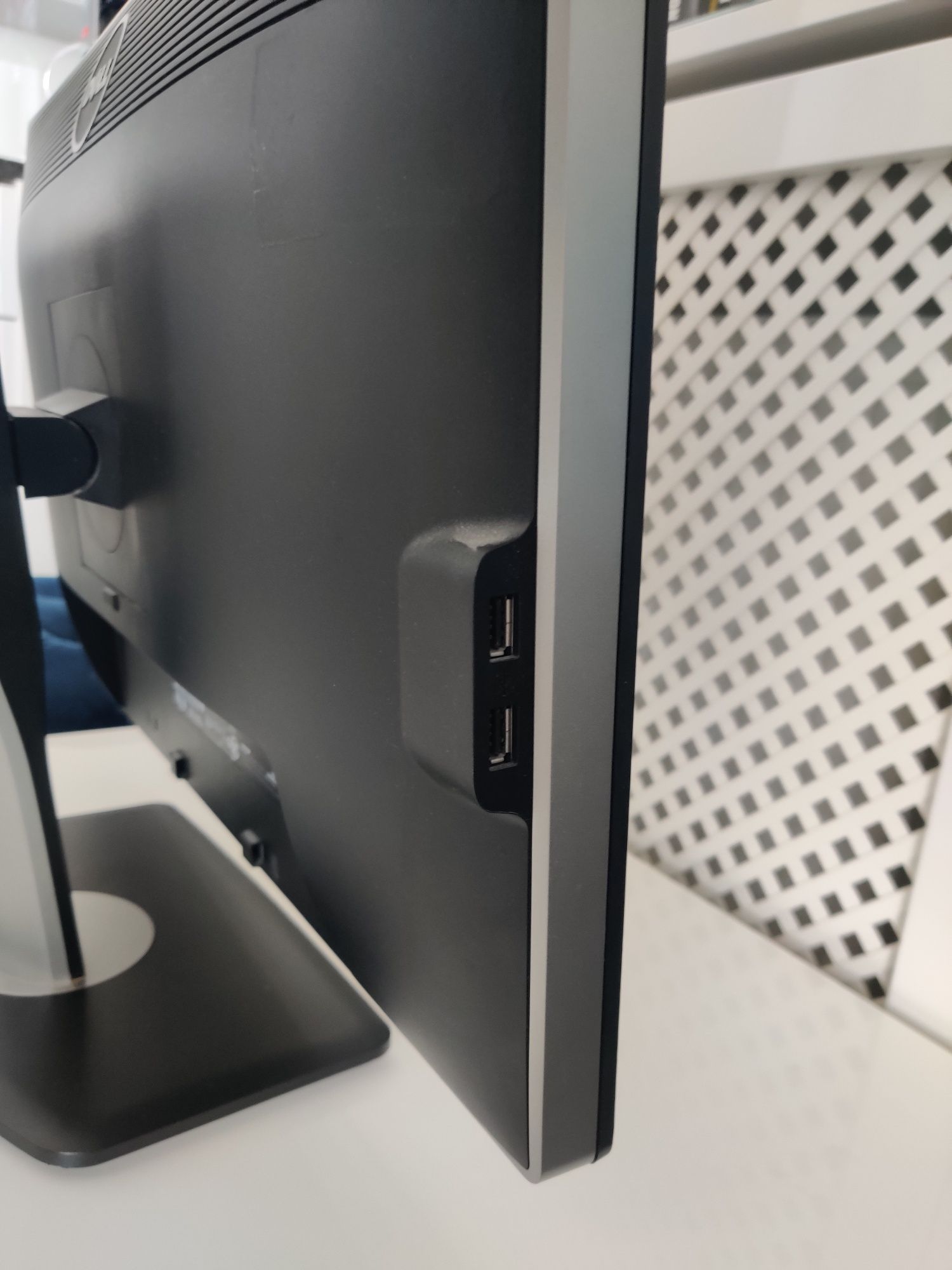 Monitor Dell U2412M